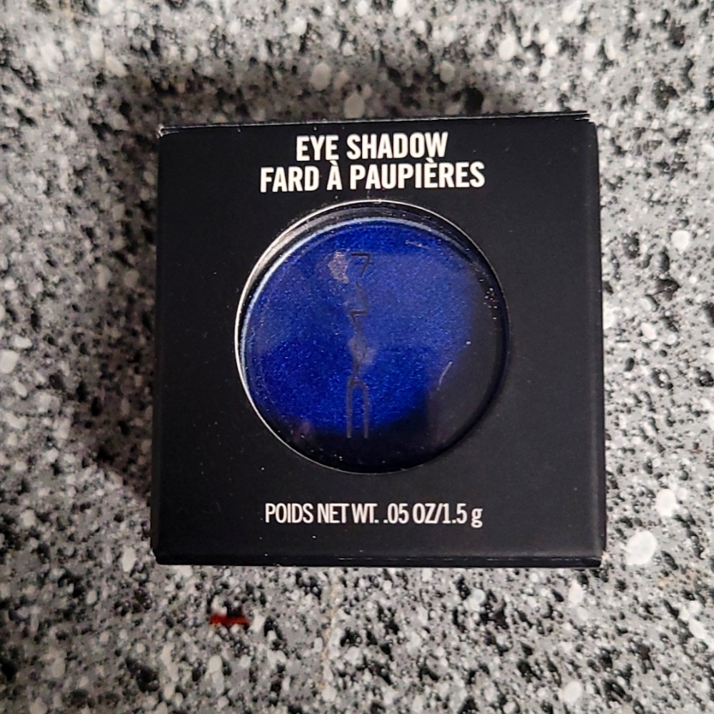 Mac eyeshadow